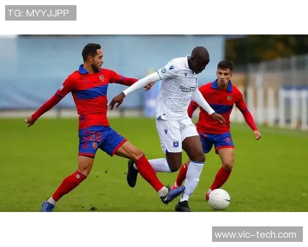 波多尔与里昂激战在即谁能在法甲赛场上笑到最后