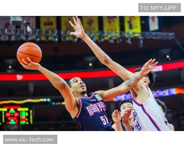 辽宁队与广厦队12月13日激战正酣期待精彩对决与球员表现的巅峰时刻