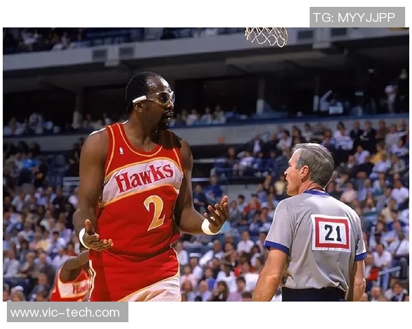 柯林斯与贾巴尔的篮球对决揭示了时代的变迁与运动员的传奇人生